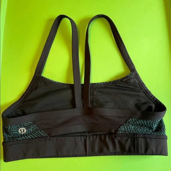 LULULEMON Sports Bra - Picture 2 of 3